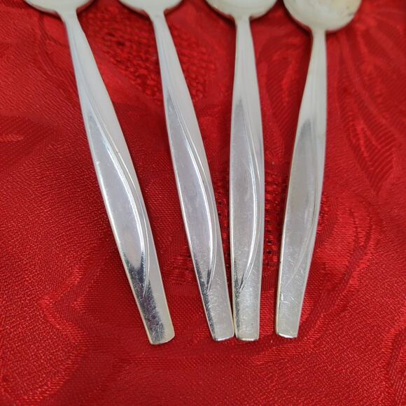 13X Tbsp Tsp WM Rogers Silverplate 1960 MCM Sea Spray Flatware Table TeaSpoons - Picture 6 of 9